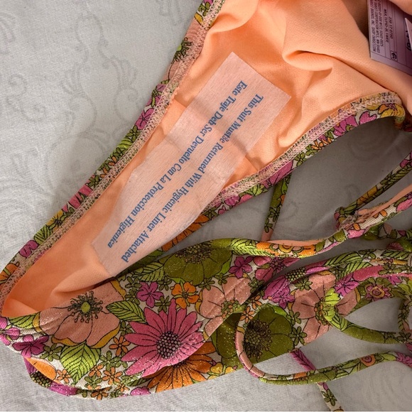 NWT Wild Fable Women's Beaded Side-Tie Extra Cheeky Extra High Leg Bikini Bottom - Picture 7 of 10